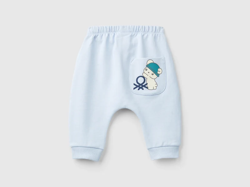 Warme Sweatstoffhose mit Täschchen