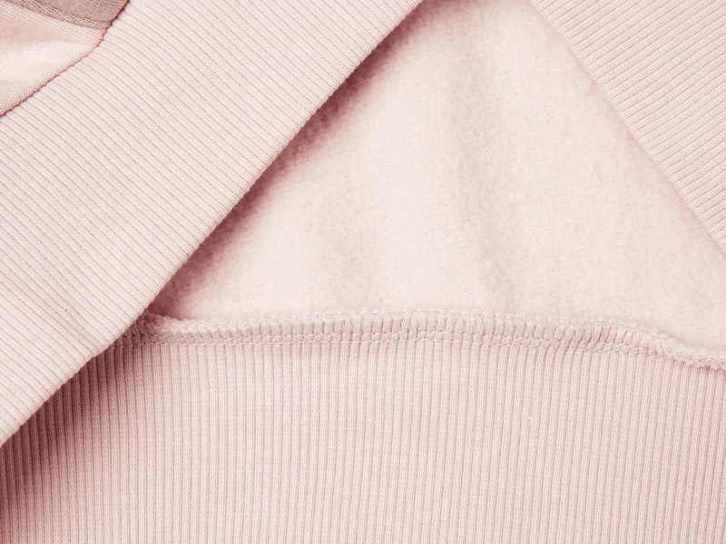 Sweatshirt mit Reißverschluss und Pailletten