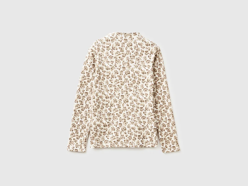 Beiges Rollkragen-T-Shirt mit Animal-Print