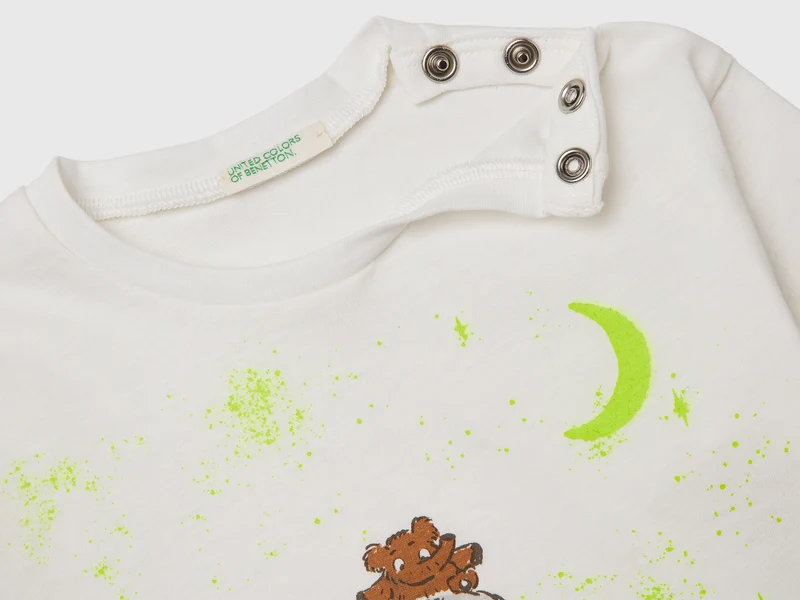 T-Shirt mit leuchtendem Aufdruck