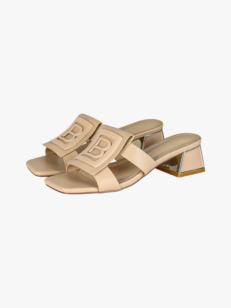 Ciabatte donna con tacco basso a trapezio e logo - beige