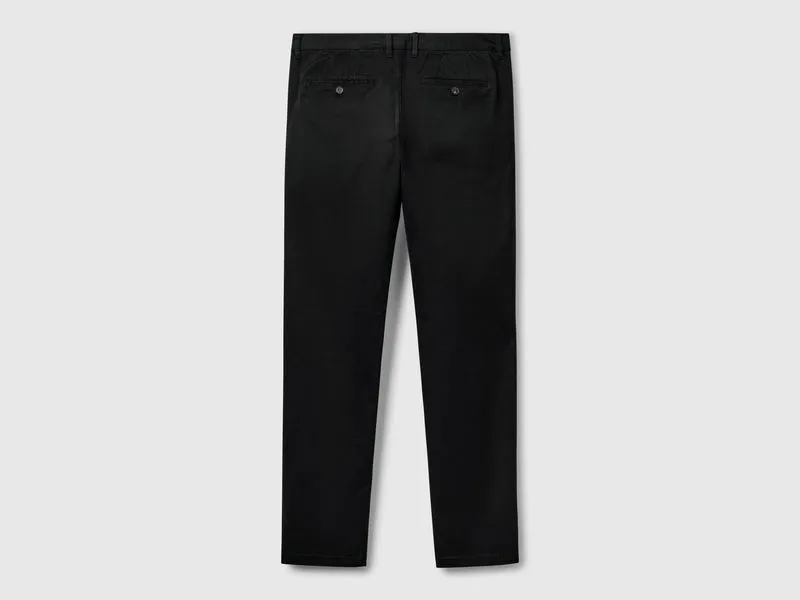 Schwarze Chinos im Slim Fit