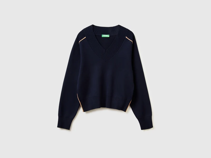 Pullover mit V-Ausschnitt und kastiger Passform