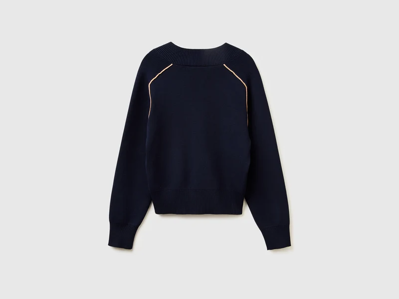 Pullover mit V-Ausschnitt und kastiger Passform