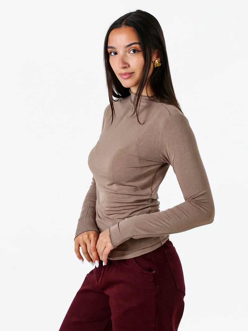 Maglia donna accollata a maniche lunghe - marrone