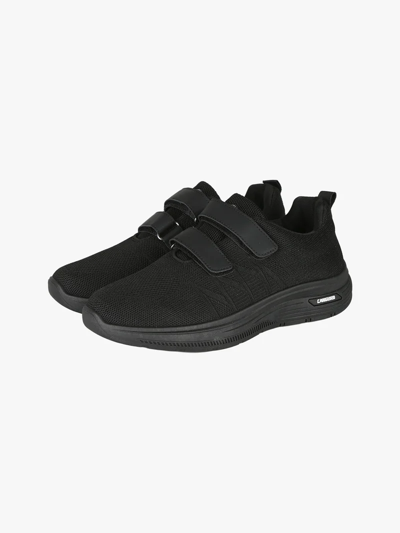 Sneakers da uomo con strappi in maglia - nero