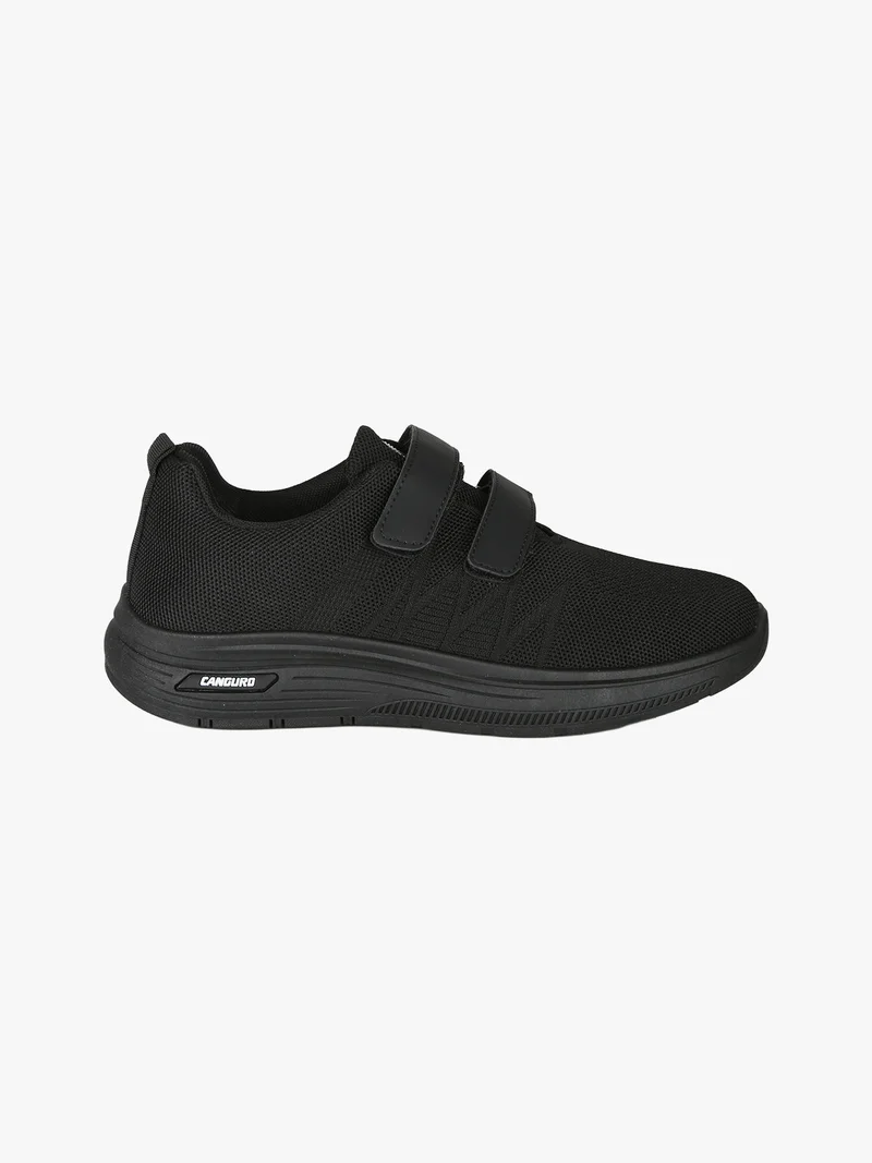 Sneakers da uomo con strappi in maglia - nero