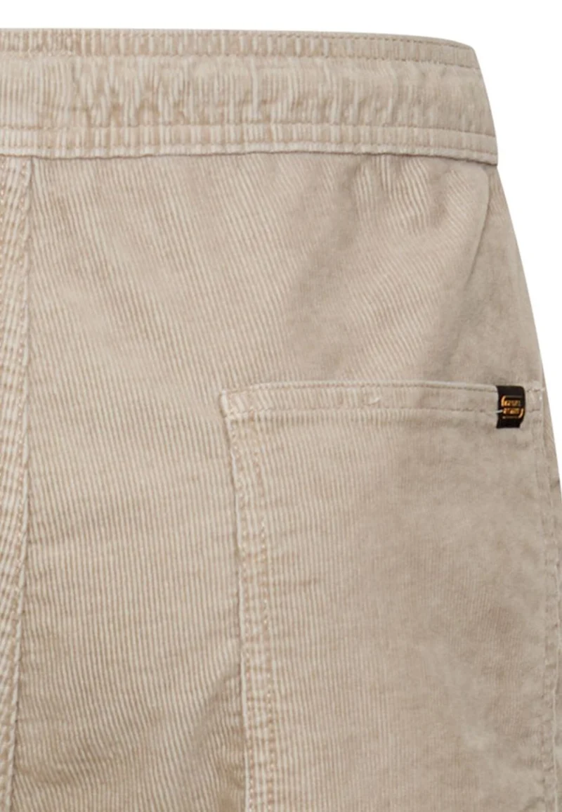 Bermuda Shorts mit Tunnelzug