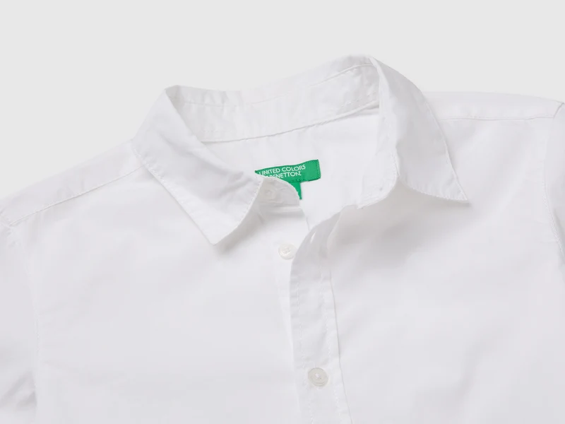 Gestreiftes Hemd aus 100 % Baumwolle