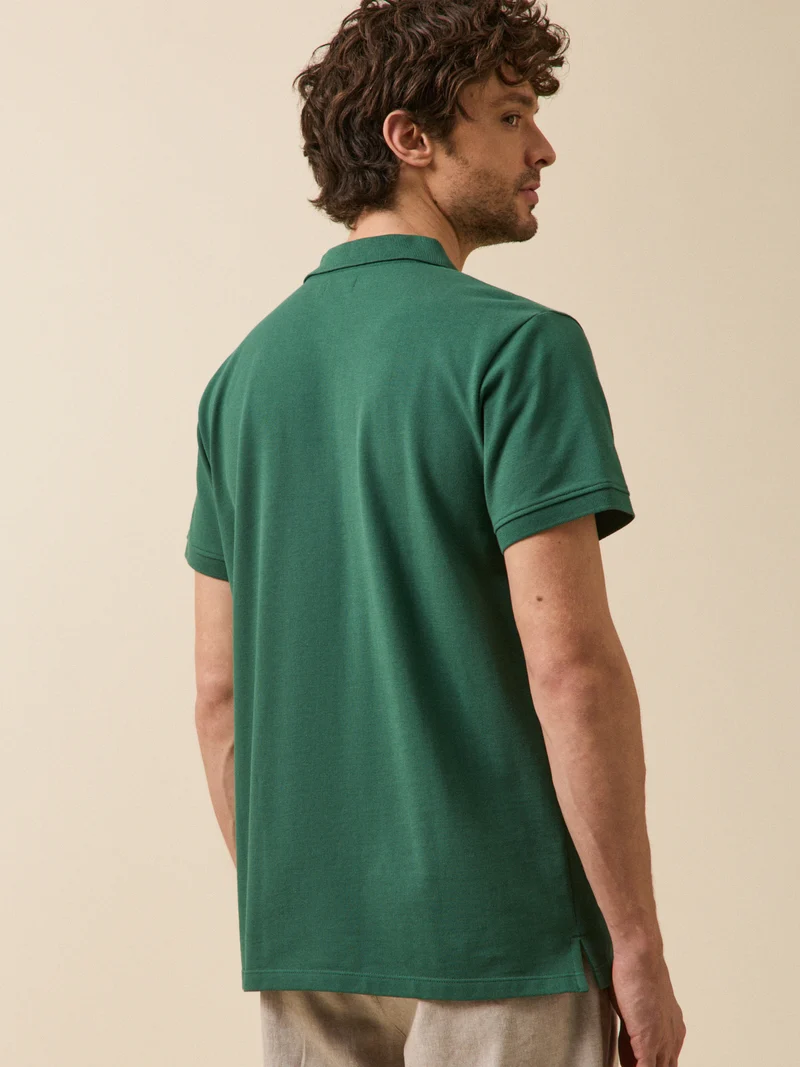 Einfarbiges Herren-Poloshirt aus Pikee aus Bio-Baumwolle