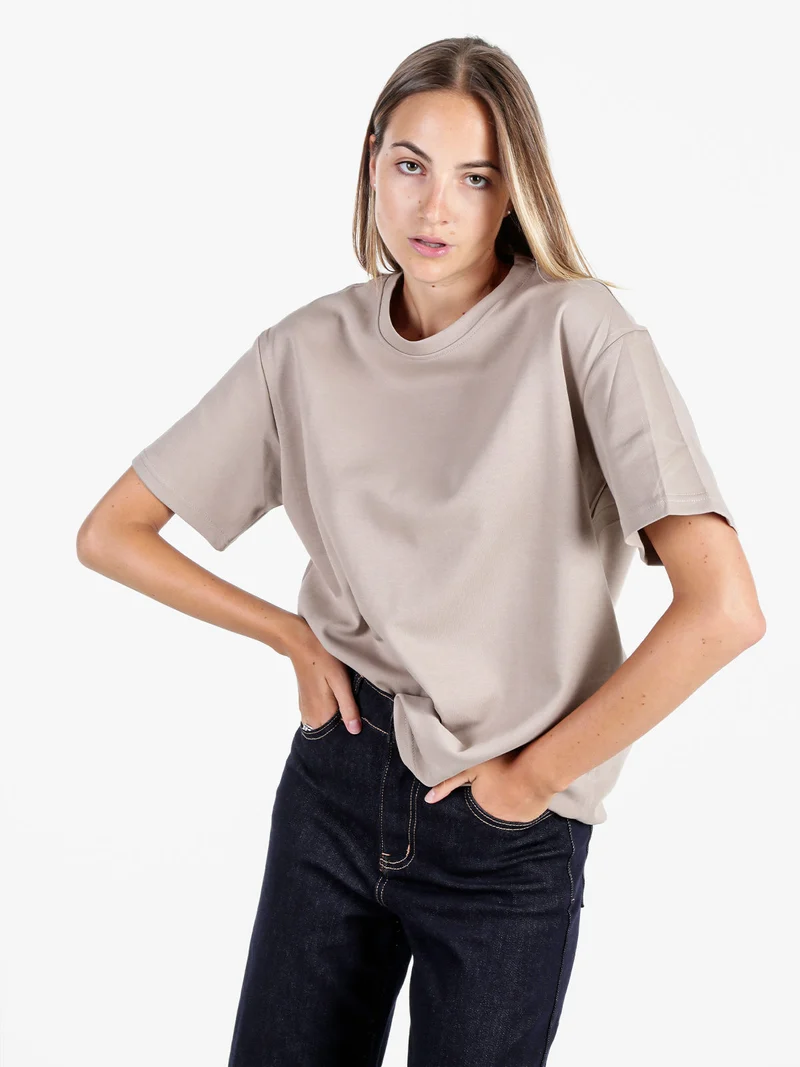 T-shirt donna oversize in cotone - taupe