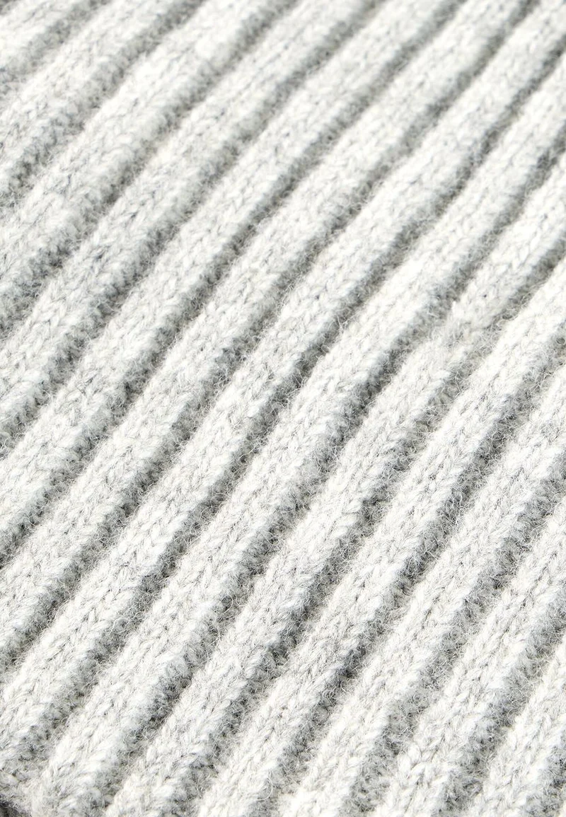 Strickmütze mit Logo