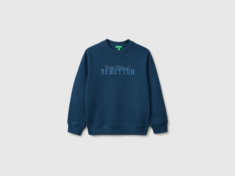Geschlossenes Sweatshirt aus 100 % Baumwolle