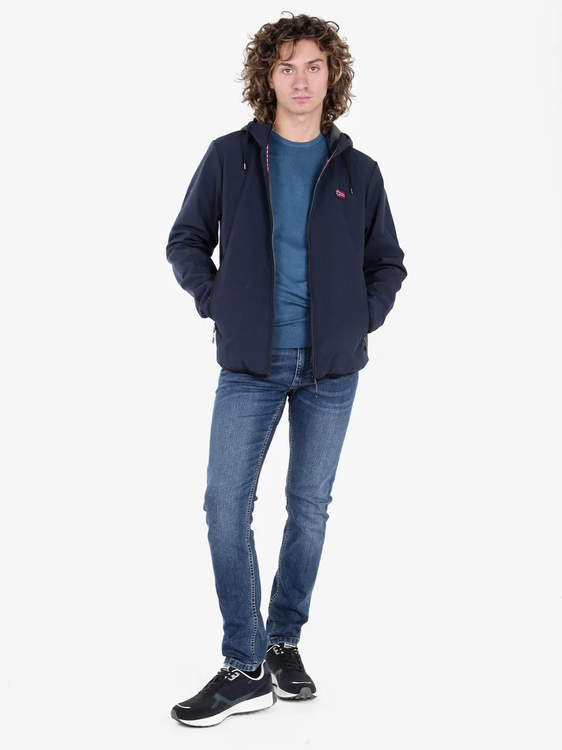 Giacca impermeabile da uomo con cappuccio e interno in pile - blu scuro
