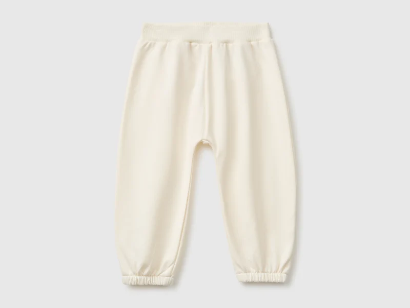 Jogginghose mit Tiermotiv auf der Rückseite