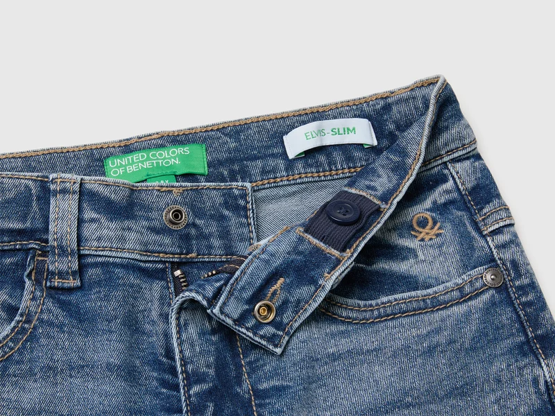 Slim-Fit-Jeans
