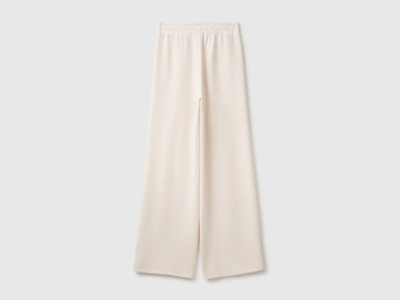 Bequeme, fließende Hose