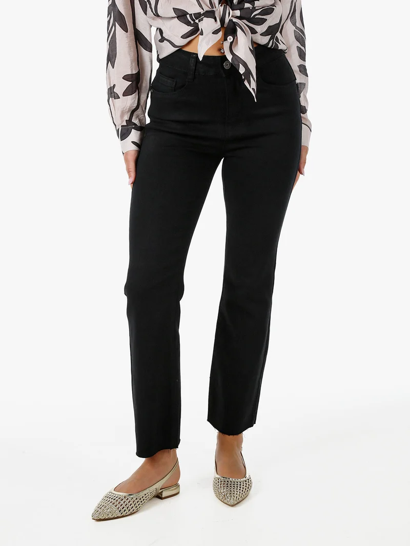 Jeans donna cropped con finale taglio laser - nero