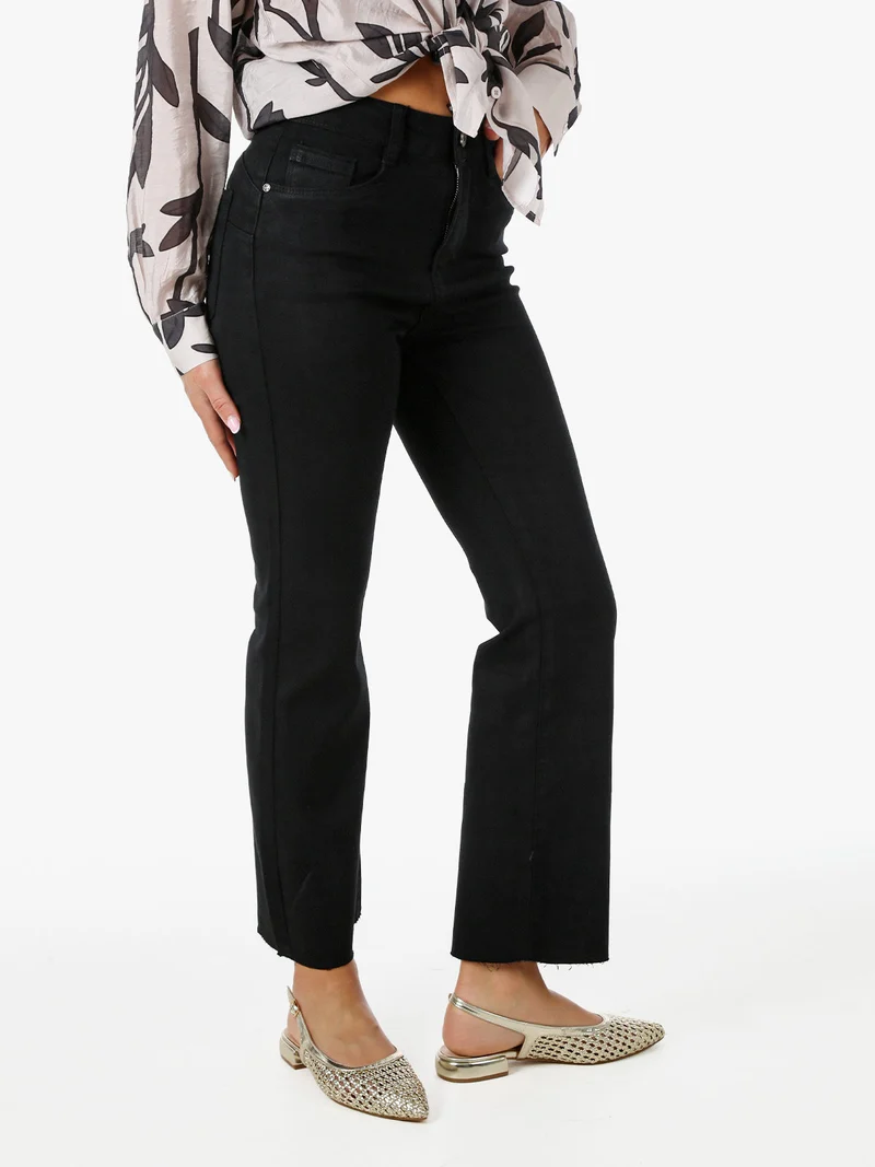 Jeans donna cropped con finale taglio laser - nero