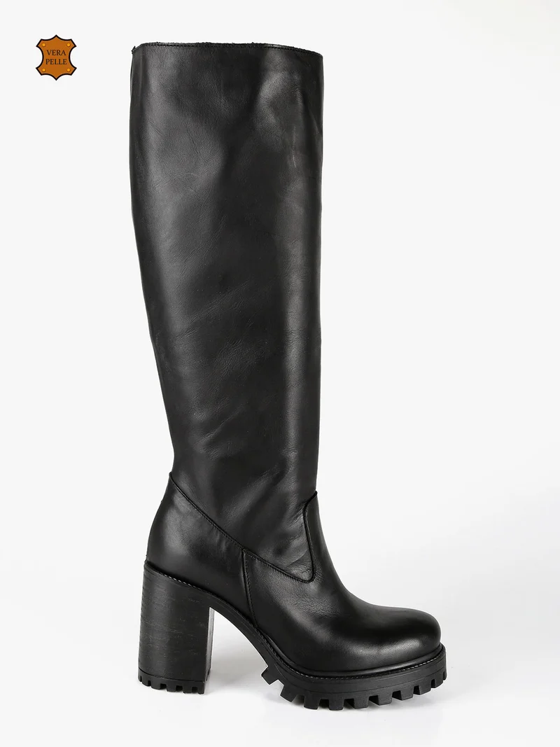 Stivali in pelle donna con tacco - nero