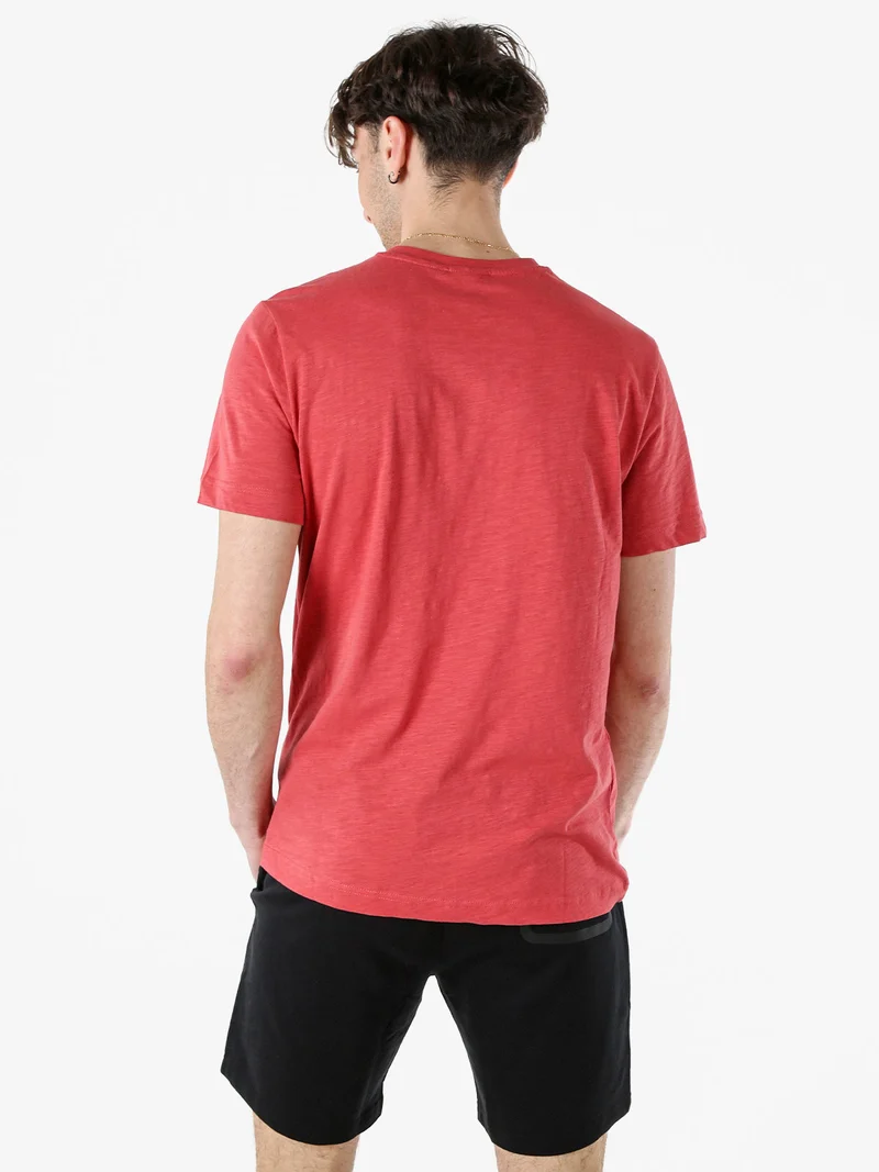 T-shirt da uomo in cotone con bottoni - corallo