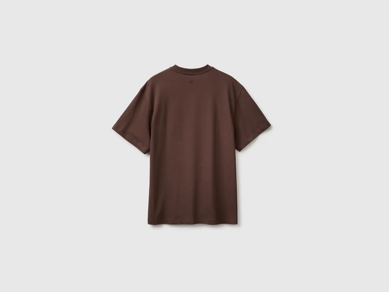 T-Shirt mit Tasche