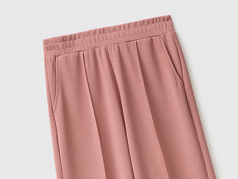 Bequeme, fließende Hose