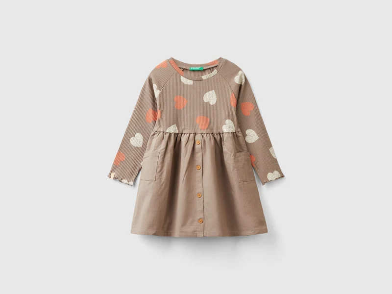 Kleid mit Druck und Knöpfen