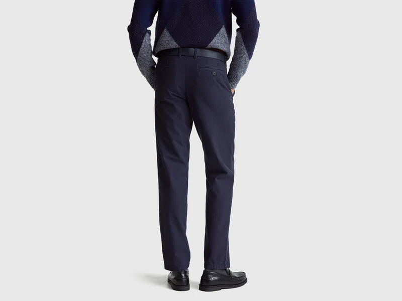 Slim-Fit-Chinos