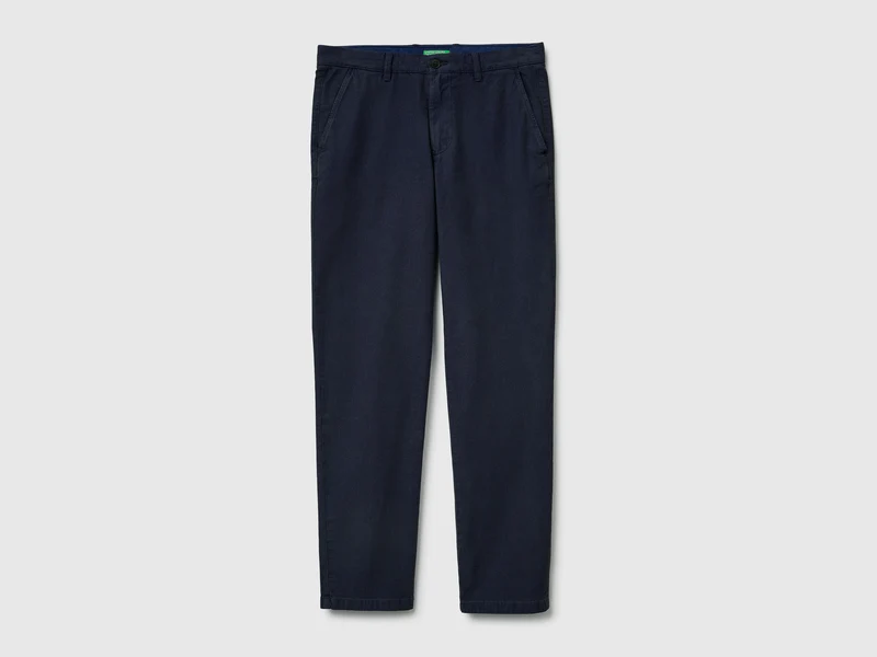 Slim-Fit-Chinos
