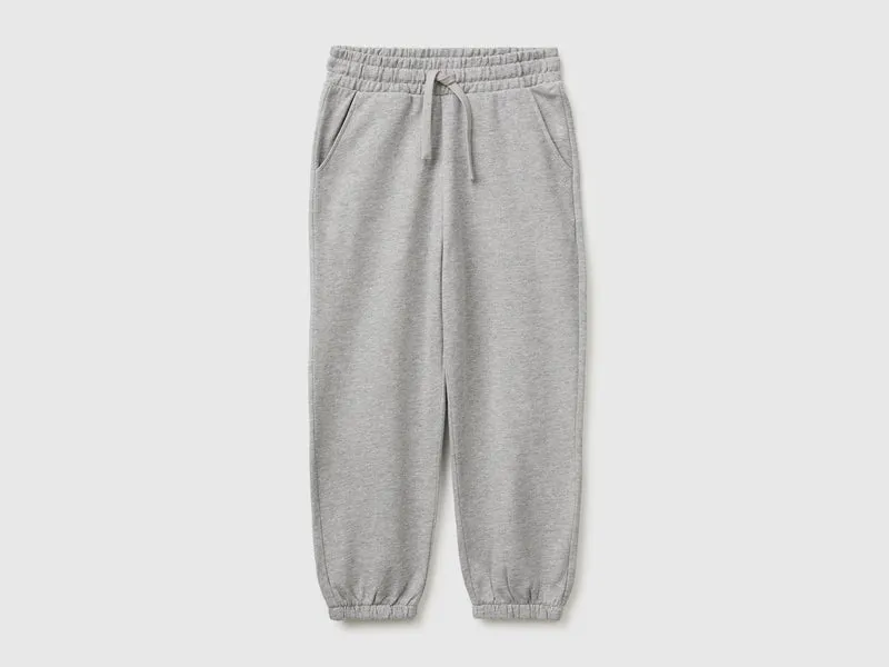 Jogginghose mit Logo
