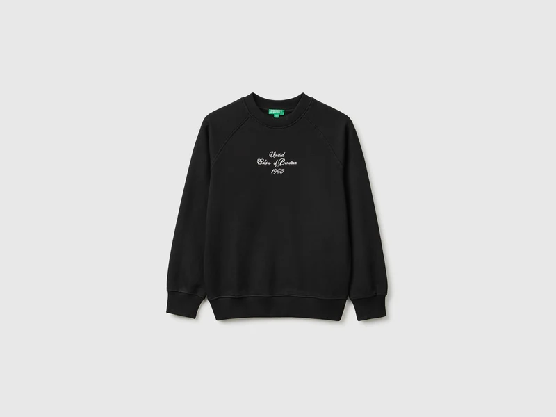 Geschlossenes Sweatshirt aus 100 % Baumwolle