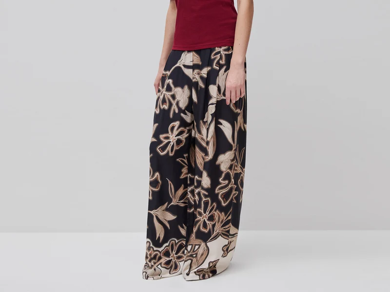 Weite Hose mit Blumenprint