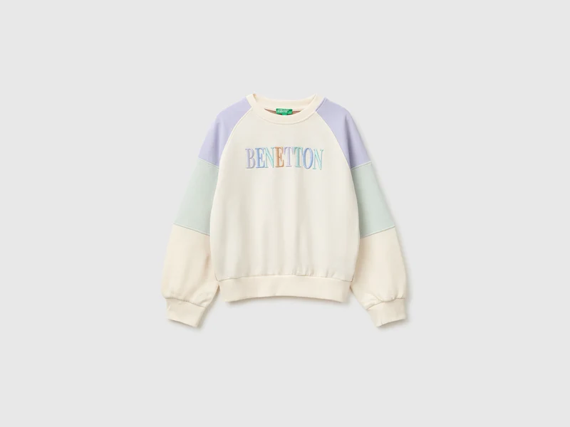Sweatshirt mit Farbblock-Design und Stickerei