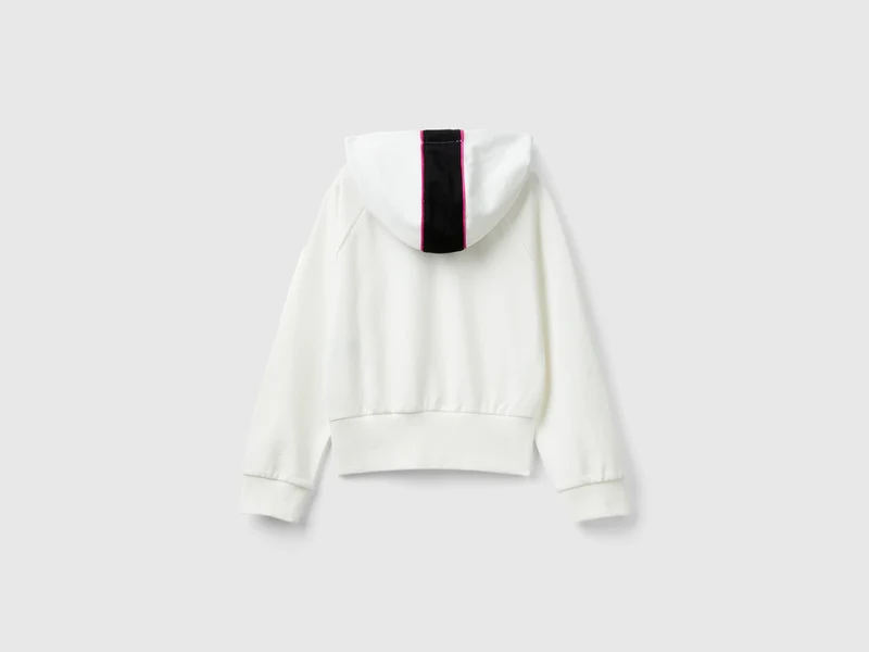 Sweater mit Druck und Kapuze