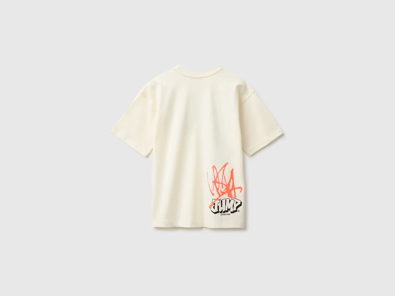 T-Shirt mit Vorder- und Rückendruck