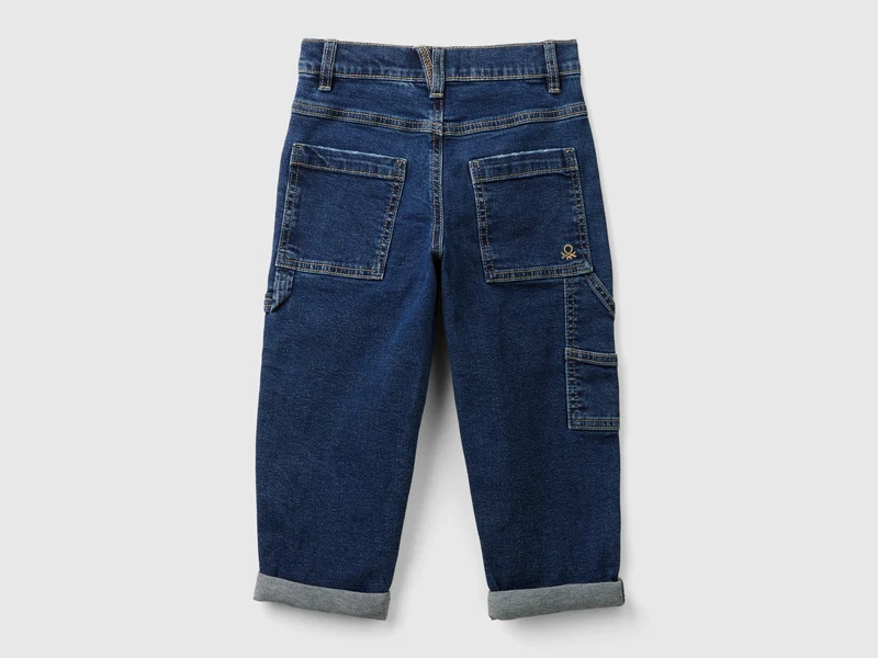 Jeans aus recycelter Baumwollmischung
