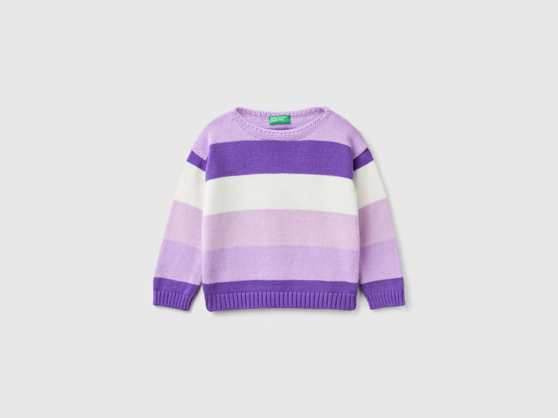 Gestreifter Pulli
