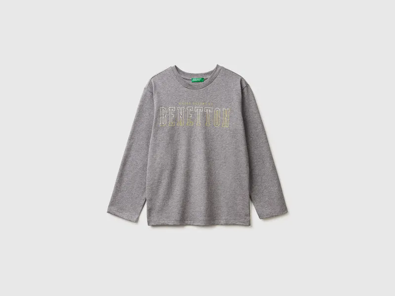 Warmes T-Shirt mit Logo-Print