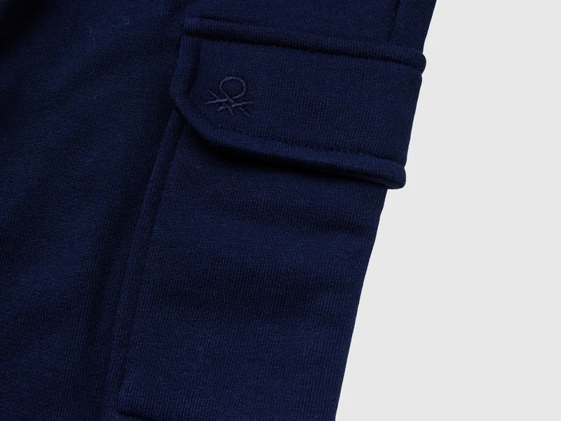 Cargohose aus Sweatstoff