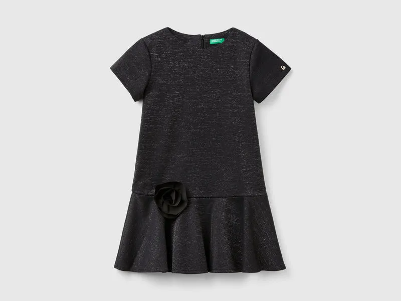 Elegantes Kleid mit Lurex