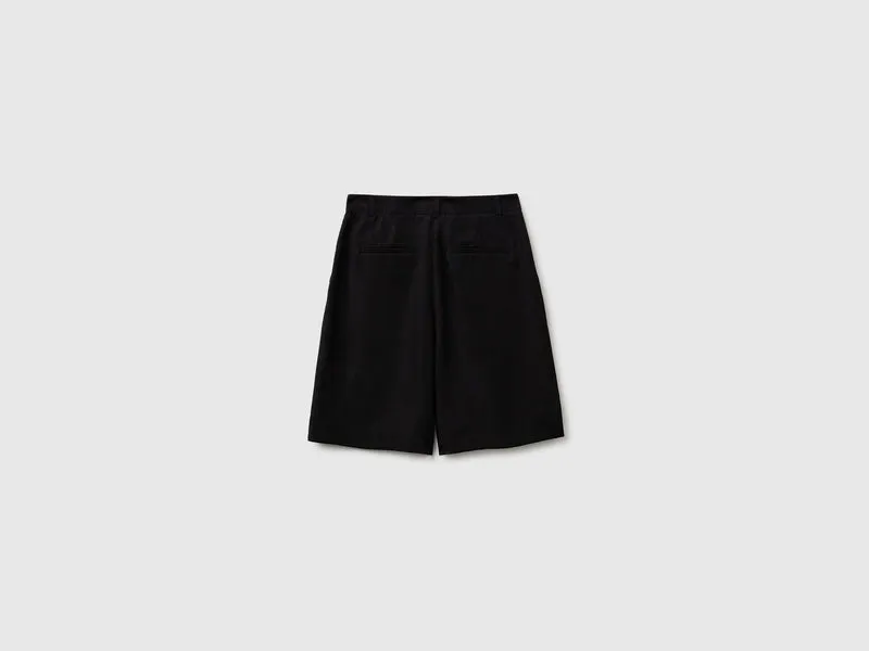 Bermuda-Shorts mit Bundfalten aus 100% Lyocell