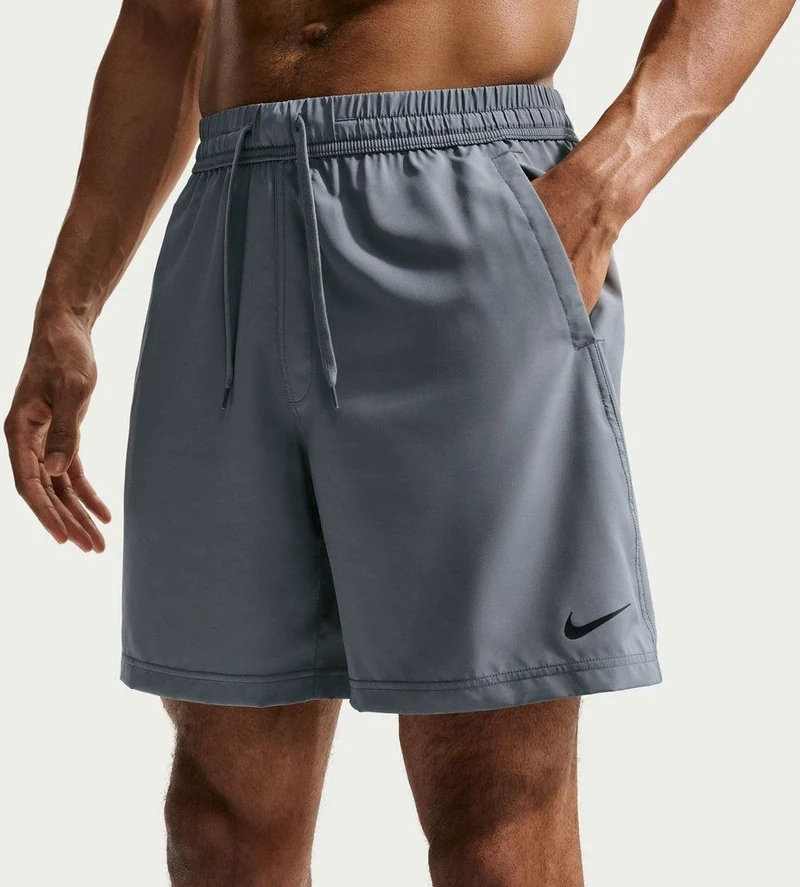 NIKE Herren Shorts M NK DF FORM 7IN UL SHORT
