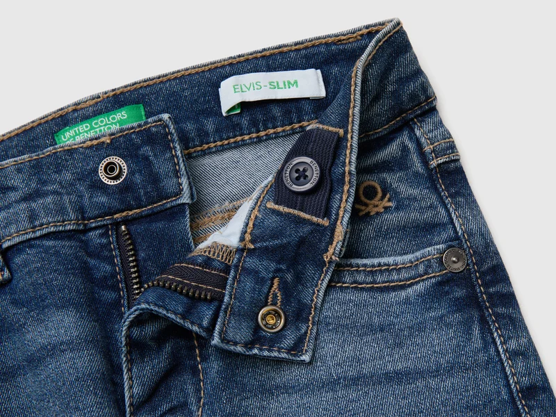 Slim-Fit-Jeans