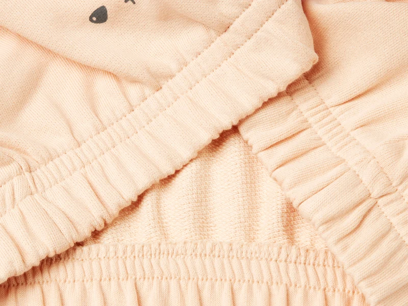 Sweater mit Druck und Pailletten