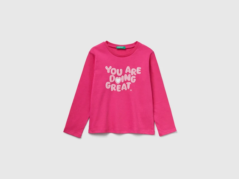 T-Shirt mit normaler Passform und Aufdruck