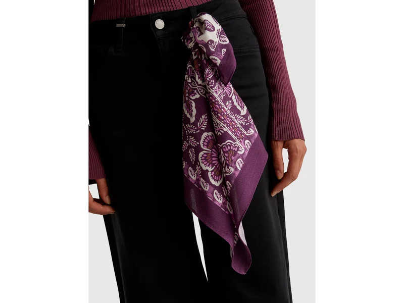 Schal mit Bandana-Print