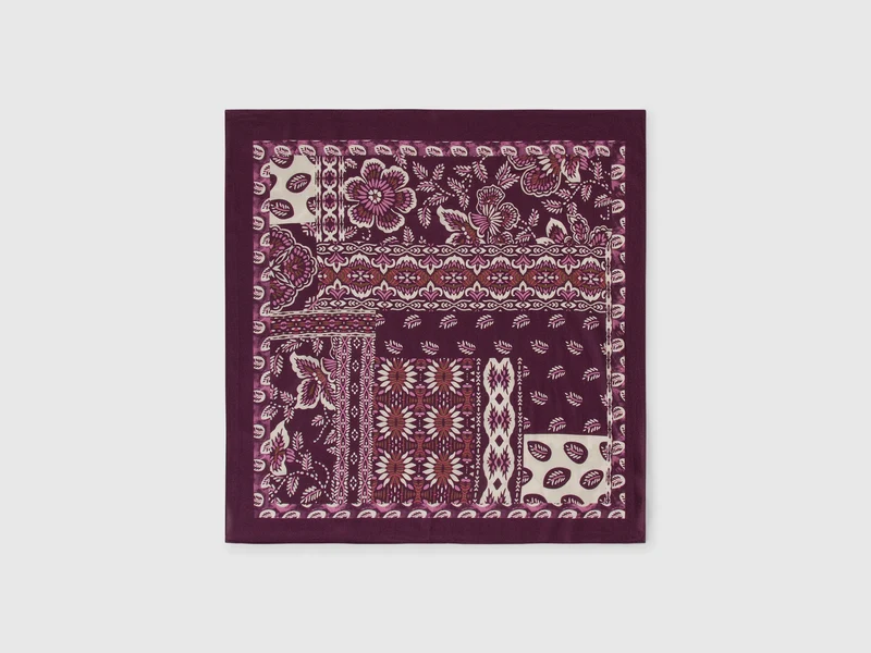 Schal mit Bandana-Print