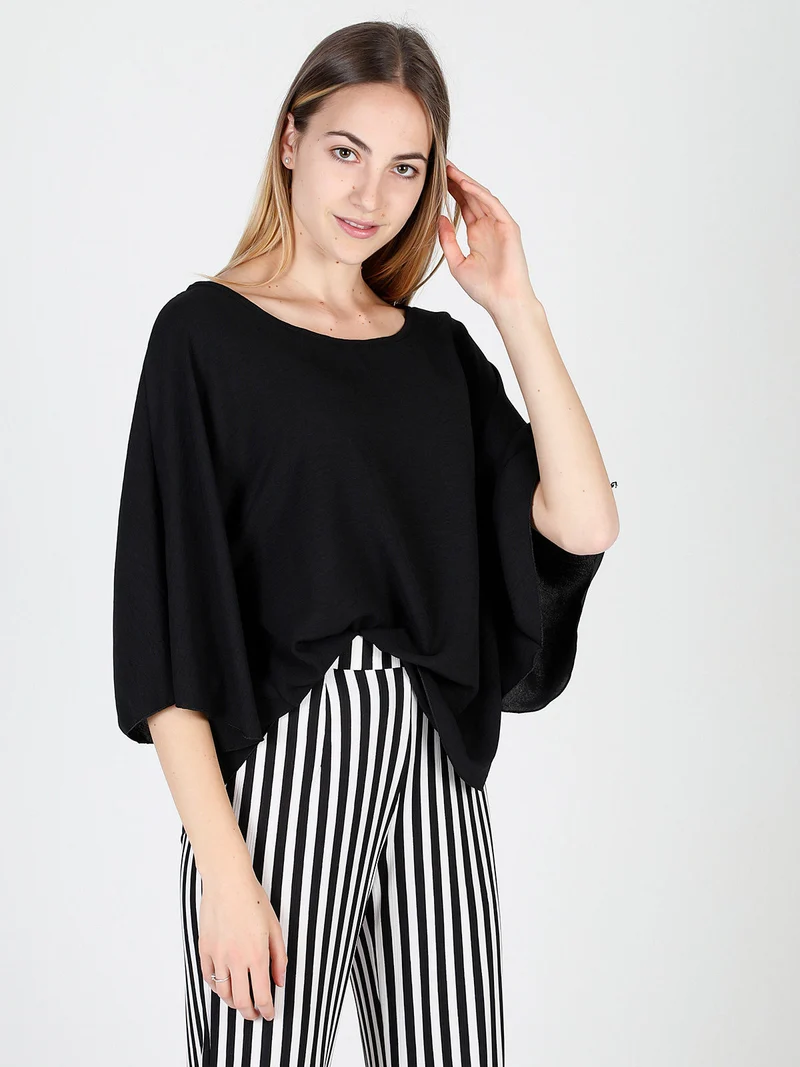 Blusa donna con maniche a campana - nero