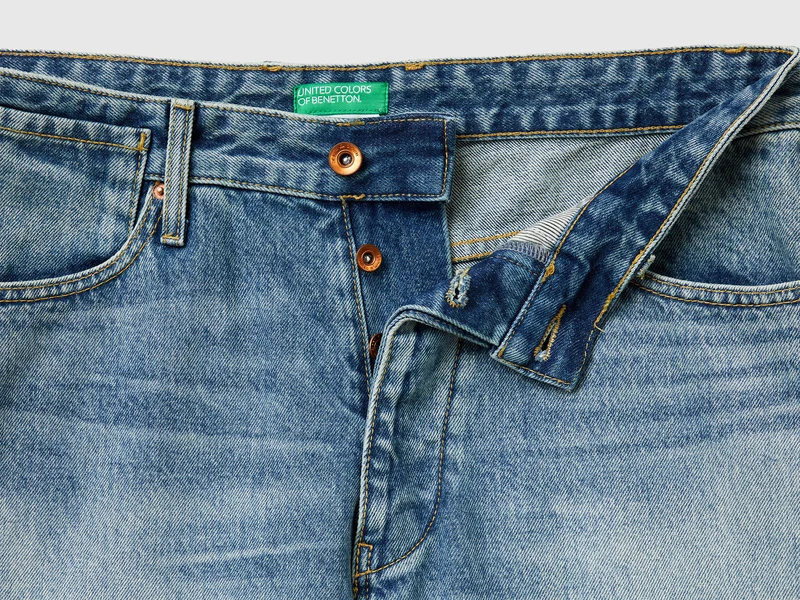 Jeans mit entspannter Passform